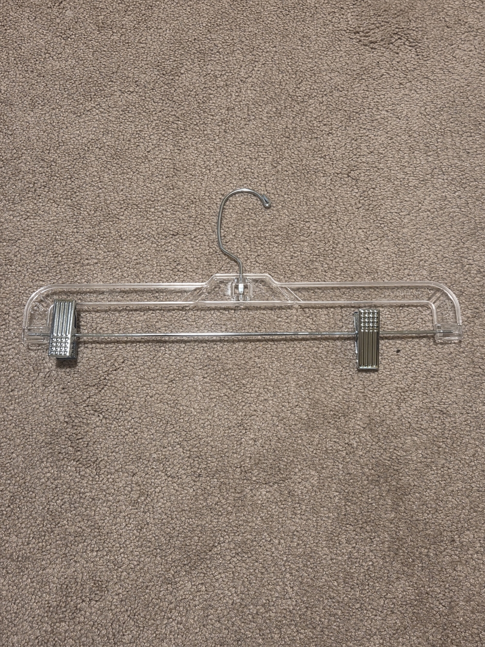 Plastic Hanger with Clips
